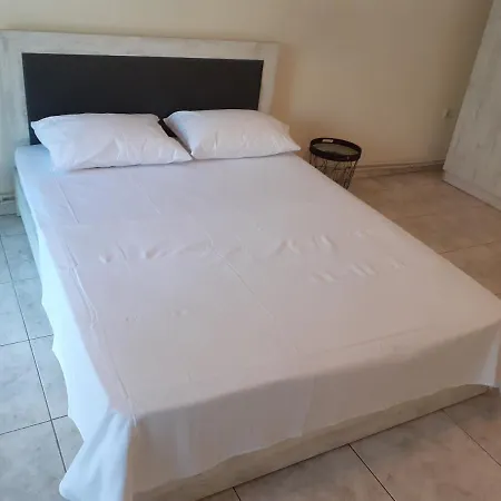 Asteris Apartment Thermi